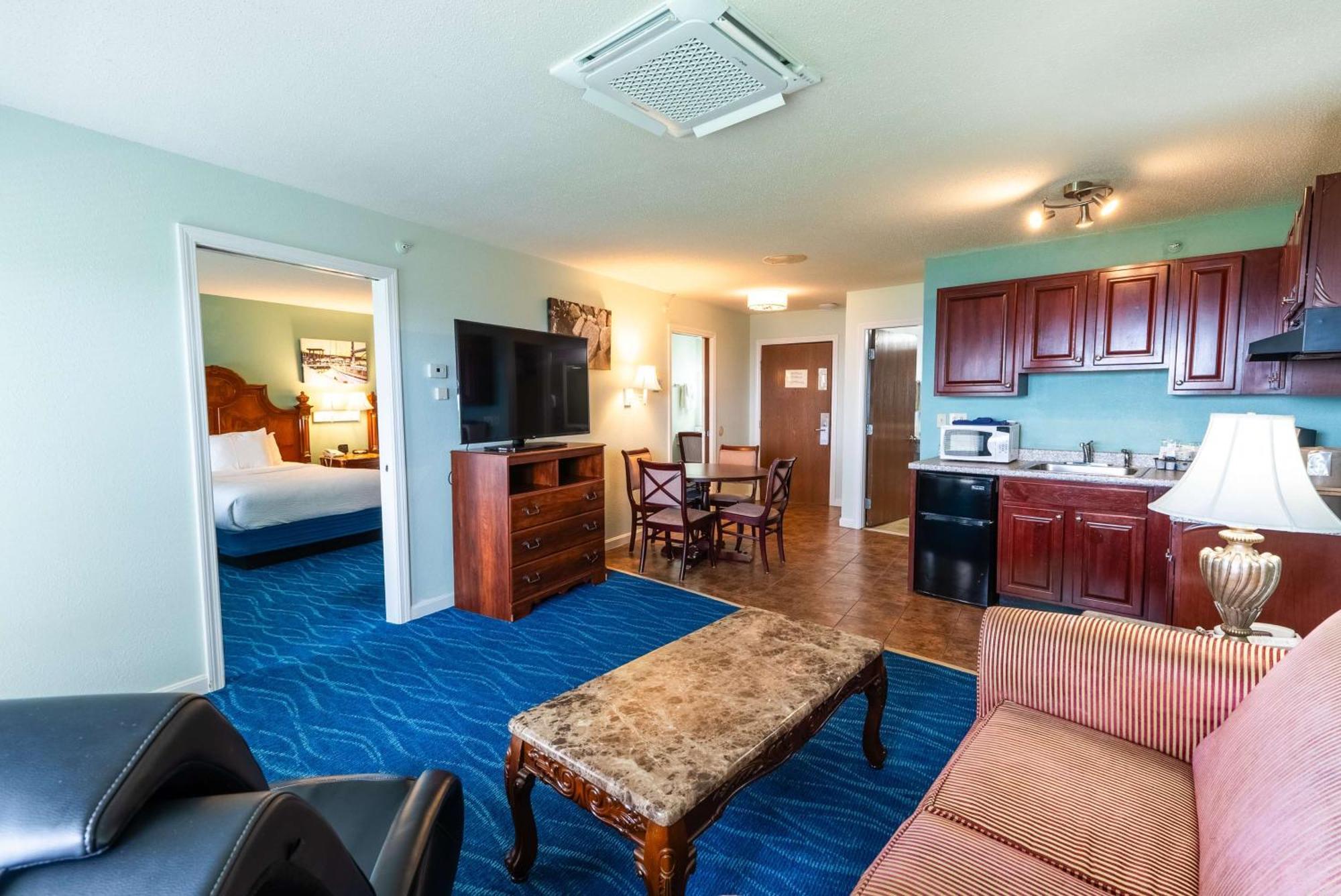 Fireside Inn, Ocean'S Edge Белфаст Экстерьер фото