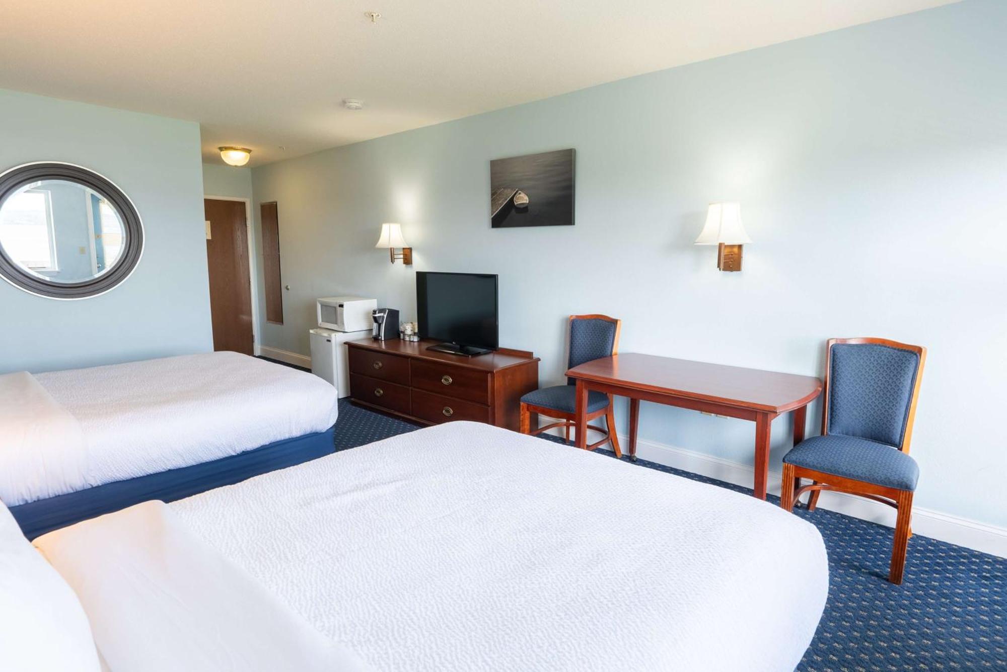 Fireside Inn, Ocean'S Edge Белфаст Экстерьер фото