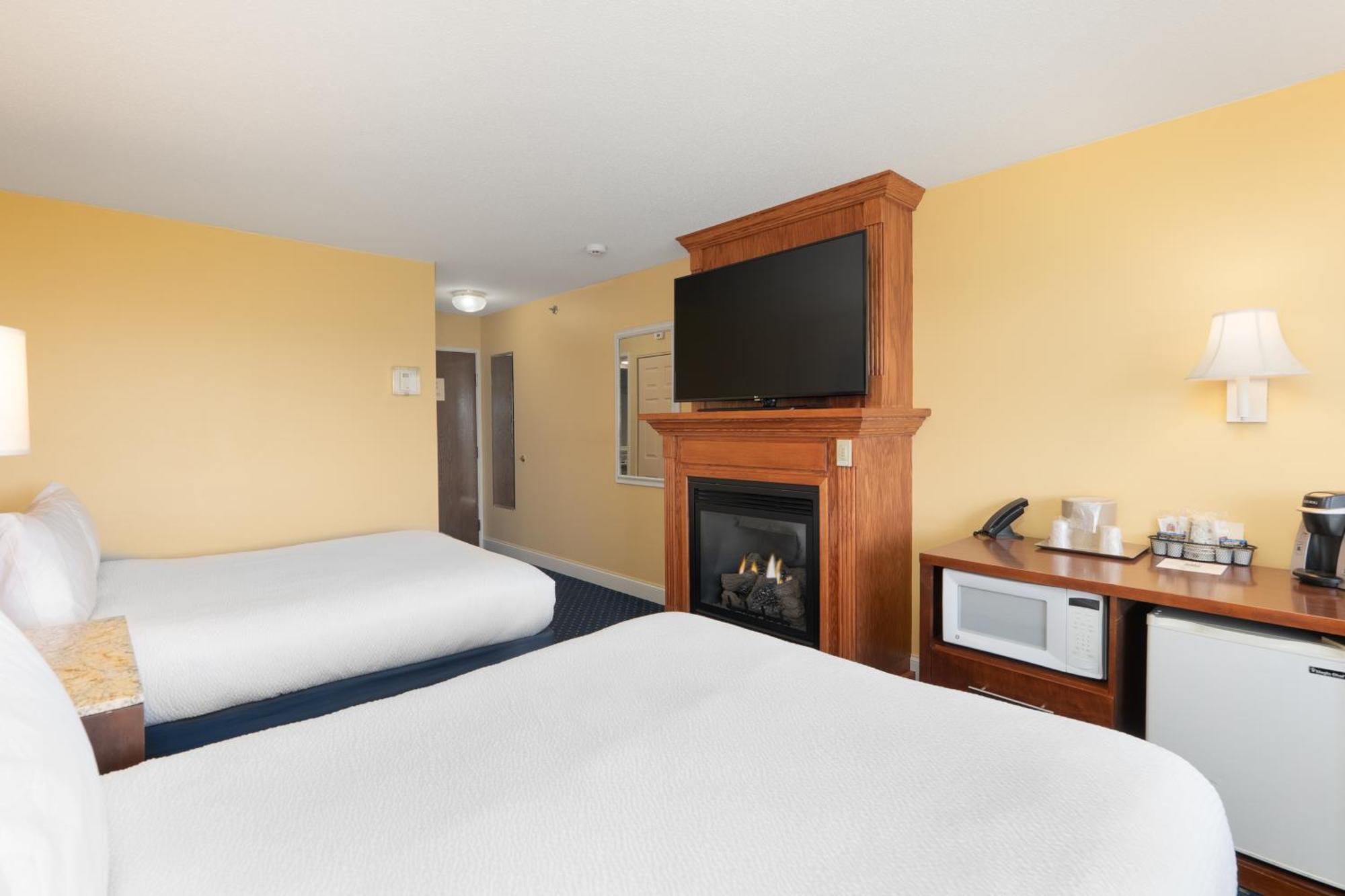 Fireside Inn, Ocean'S Edge Белфаст Экстерьер фото