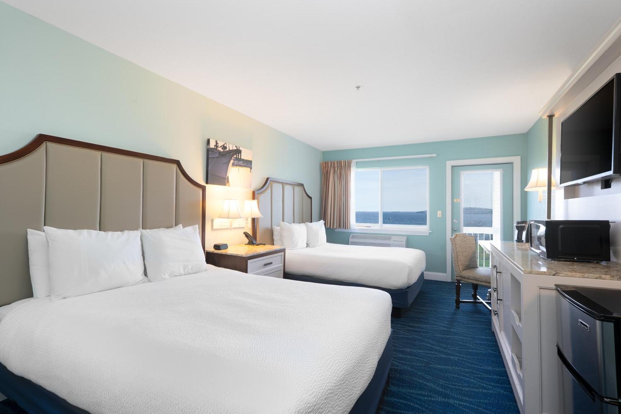 Fireside Inn, Ocean'S Edge Белфаст Экстерьер фото