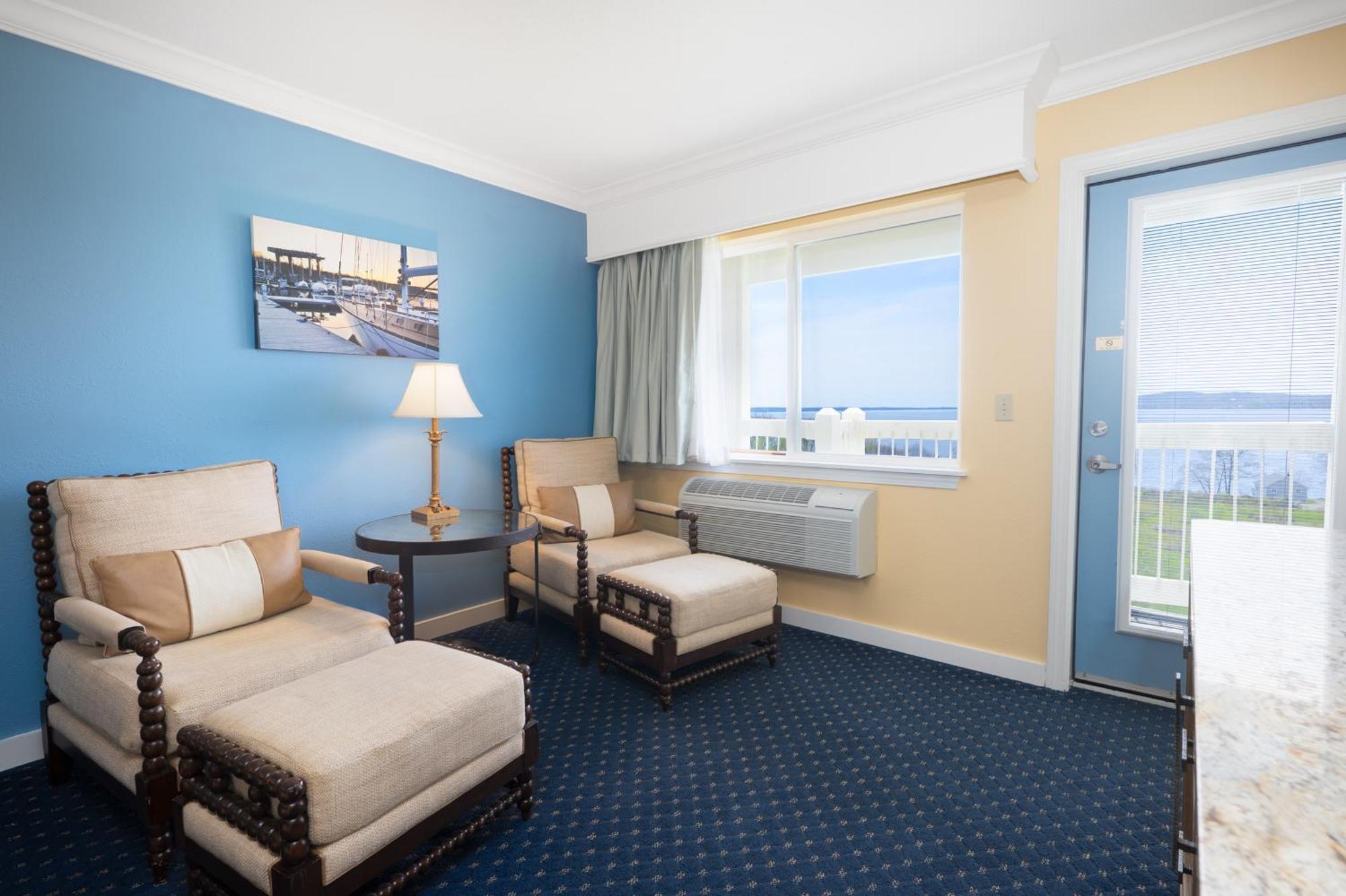 Fireside Inn, Ocean'S Edge Белфаст Экстерьер фото